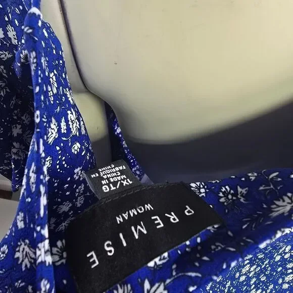 Premise 1x top nwt R2 - Picture 5 of 5